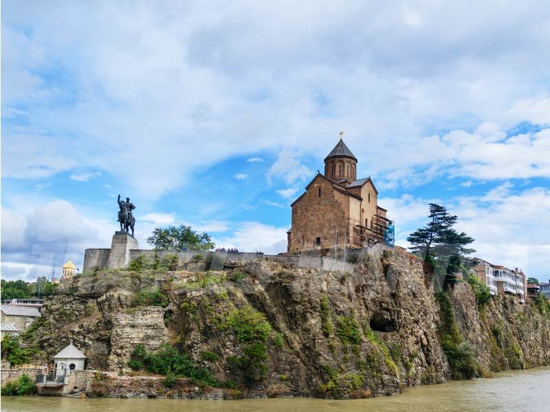 metekhi-church-georgia_web