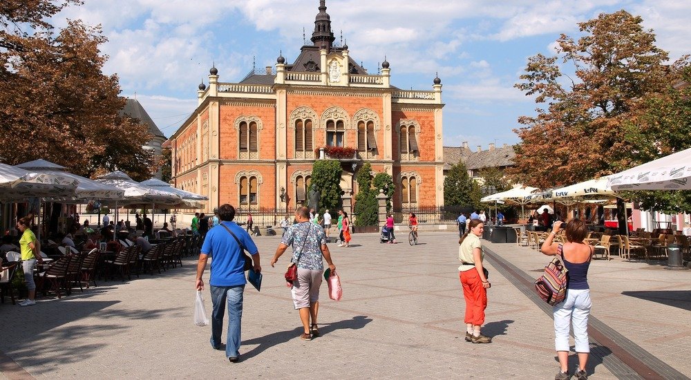 Zmaj Jovina street Tour