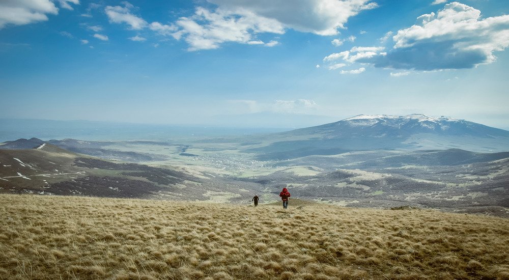 Teghenis Mountains Tour